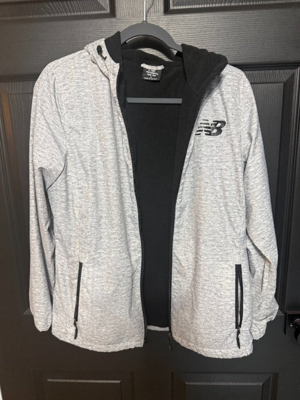 New Balance Jacket - Picture 1 of 5